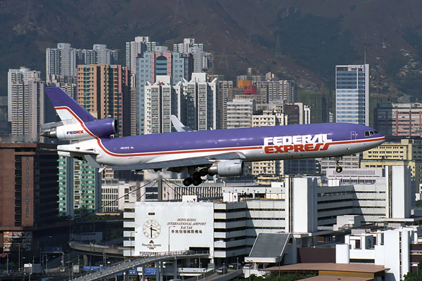 FEDERAL EXPRESS MD11F HKG RF 1111 19 1.jpg