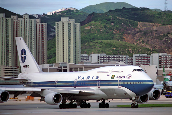 VARIG BOEING 747 400 HKG RF 673 11.jpg