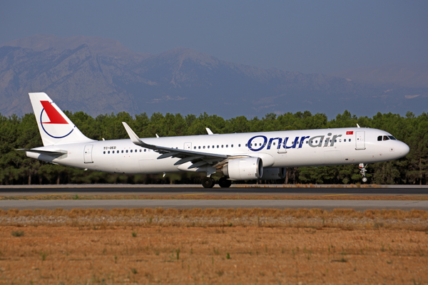 ONUR AIR AIRBUS A321 AYT RF 5K5A1657.jpg