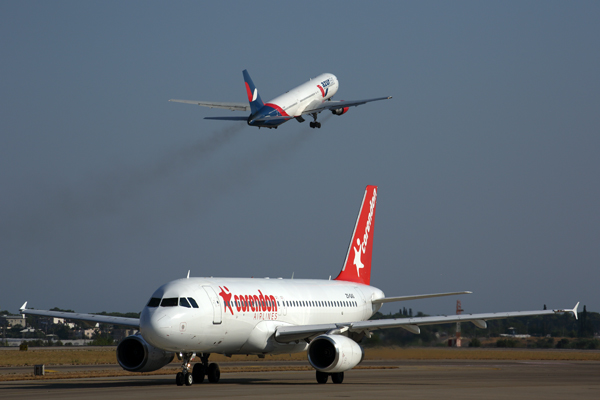 CORENDON and AZUR AIRCRAFT AYT RF 5K5A1925.jpg