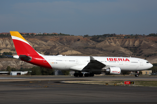 IBERIA AIRBUS A330 200 MAD RF 5K5A9863.jpg