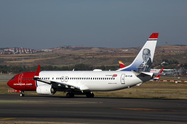 NORWEGIAN BOEING 737 800 MAD RF 5K5A9984.jpg