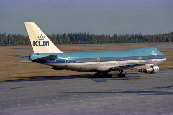 KLM BOEING 747 200 SIN RF 066 26.jpg