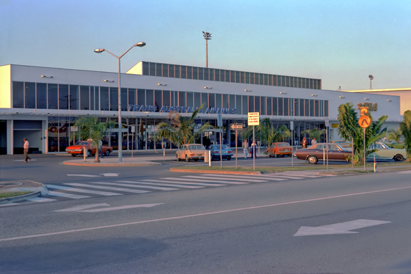 TAA TERMINAL BNE SEP 1978 RF 034 4.jpg