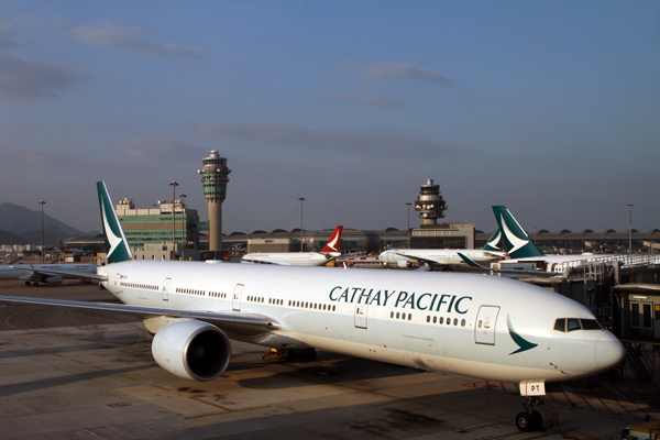 CATHAY AIRCRAFT HKG RF IMG_0097.jpg