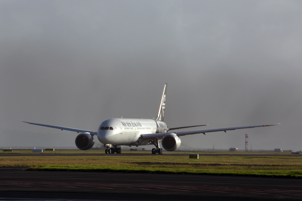 AIR NEW ZEALAND BOEING 787 9 AKL RF 5K5A9454.jpg