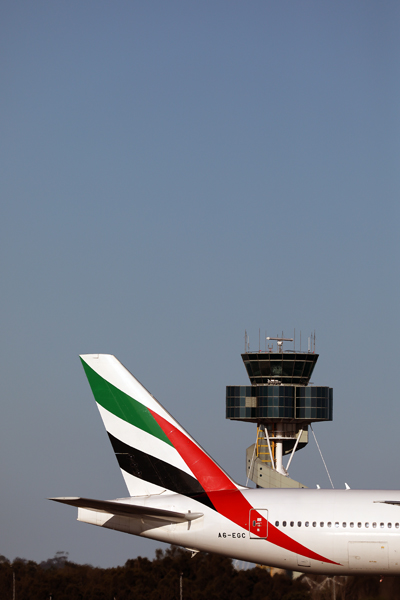 EMIRATES BOEING 777 300ER SYD RF 002A7256.jpg