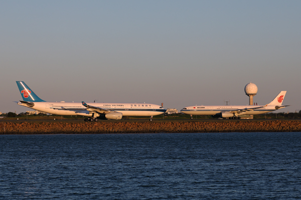 CHINA SOUTHERN AIR CHINA AIRBUS A330s SYD RF 002A7308.jpg