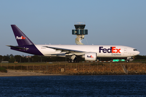 FEDEX BOEING 777F SYD RF 002A7289.jpg