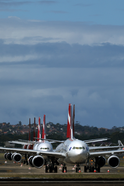 QANTAS AIRCRAFT SYD RF 002A6867.jpg