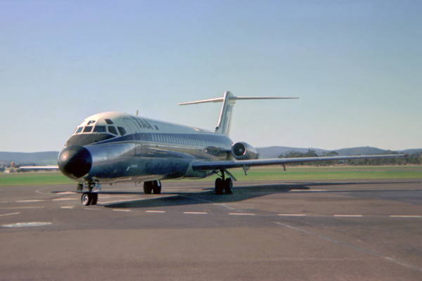 TAA DC9 30 HBA 1975 RF 016 2.jpg