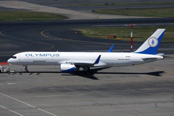 OLYMPUS BOEING 757 200PCF SYD RF 002A7775.jpg