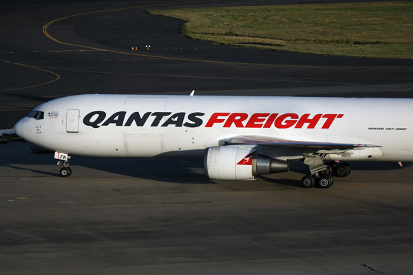 QANTAS FREIGHT BOEING 767 300F SYD RF 002A7676.jpg