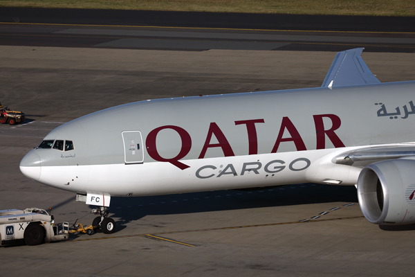 qatar cargo boeing 777f syd rf 002A7597.jpg