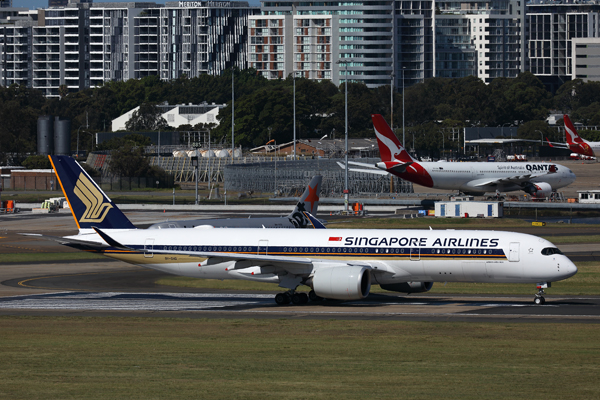 SINGAPORE AIRLINES AIRBUS A350 900 SYD RF 002A7490.jpg