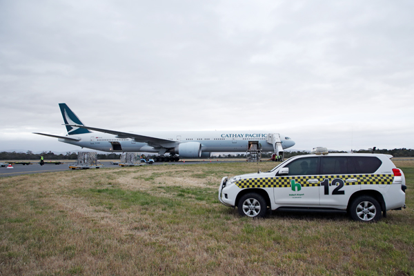 CATHAY PACIFIC BOEING 777 300ER HBA RF 5K5A5070.jpg