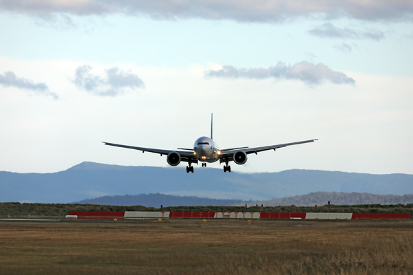 CATHAY PACIFIC BOEING 777 300ER HBA RF 002A7826.jpg