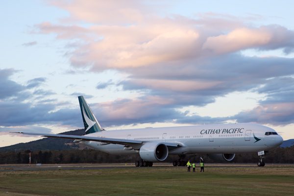 CATHAY PACIFIC BOEING 777 300ER HBA RF 5K5A5085.jpg