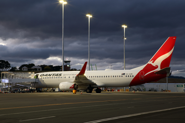 QANTAS BOEING 737 800 HBA RF 5K5A5089.jpg