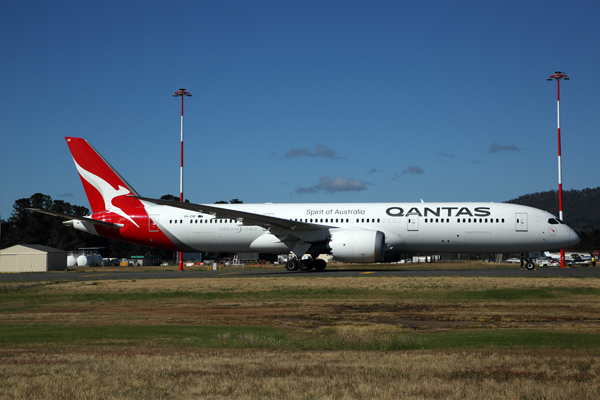 QANTAS BOEING 787 9 HBA RF 5K5A5107.jpg