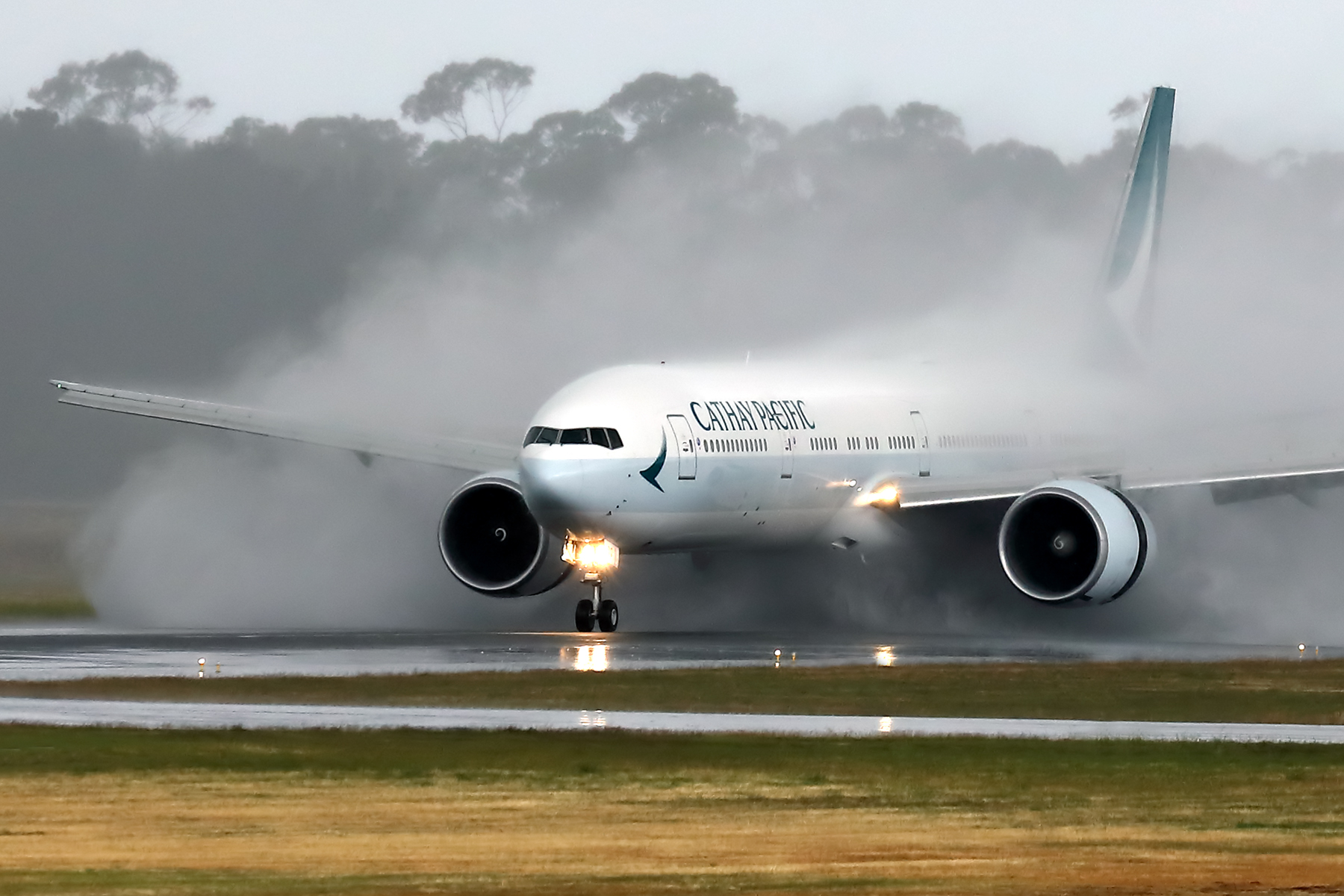CATHAY PACIFIC BOEING 777 300ER HBA RF 002A7900.jpg