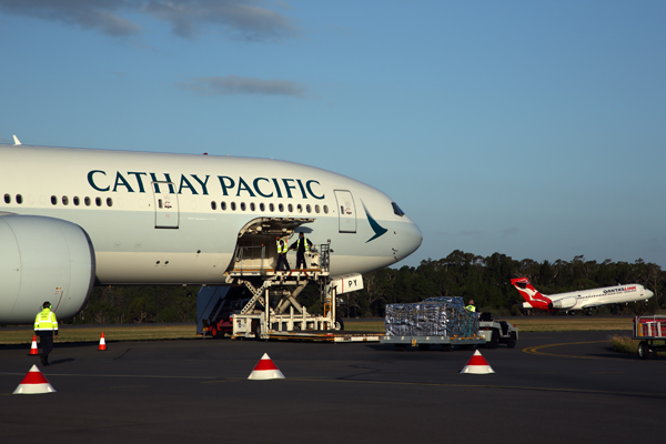 CATHAY PACIFIC QANTAS LINK AIRCRAFT HBA RF 5K5A8268.jpg