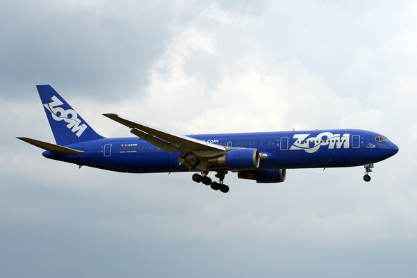 ZOOM BOEING 767 300 YYZ RF.jpg