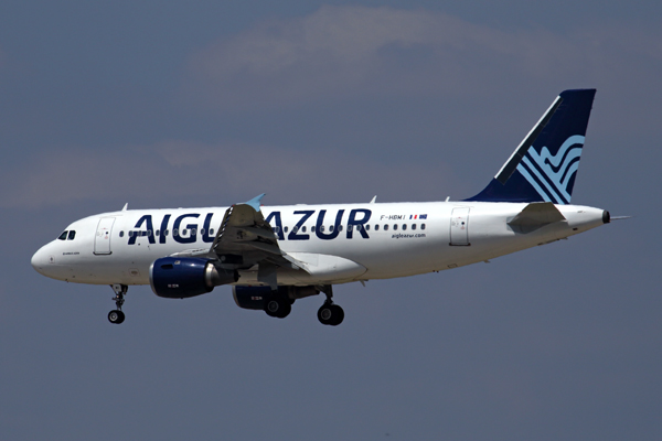 AIGLE AZUR AIRBUS A319 ORY RF 5K5A2792.jpg