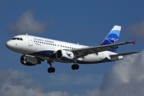 ATLANTIC AIRWAYS AIRBUS A319 BCN RF 5K5A0042.jpg