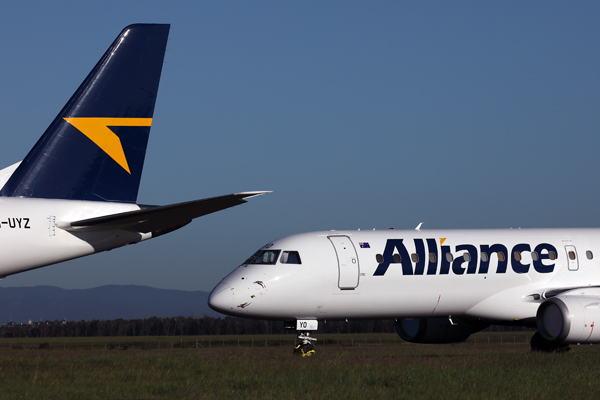 ALLIANCE EMBRAER 190 AIRCRAFT BNE RF 002A8818.jpg