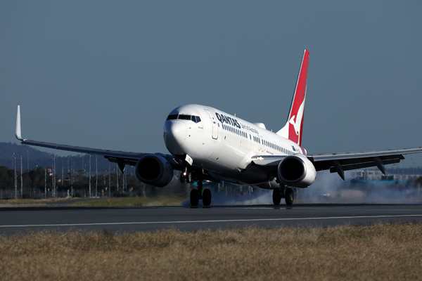 QANTAS BOEING 737 800 BNE RF 002A8935.jpg