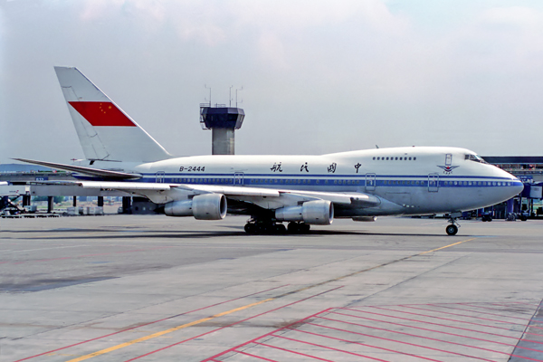 CAAC BOEING 747SP ZRH RF 147 11.jpg