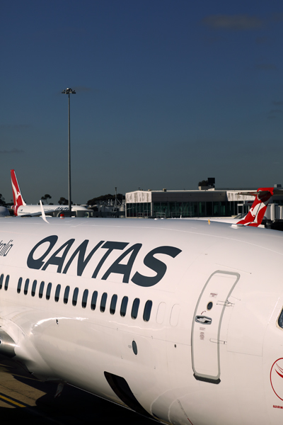 QANTAS AIRCRAFT MEL RF 002A9364.jpg