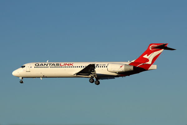 QANTAS LINK BOEING 717 MEL RF 002A9455.jpg