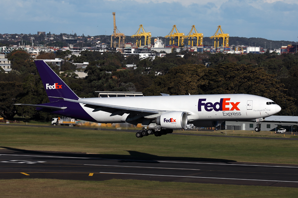 FEDEX BOEING 777F SYD RF 002A9624.jpg