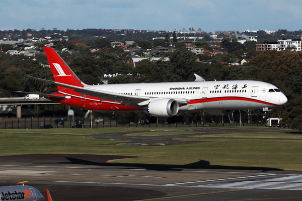 SHANGHAI BOEING 787 9 SYD RF 002A9592.jpg