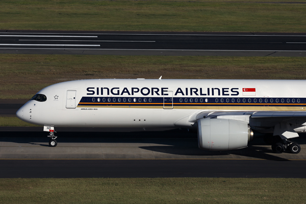 SINGAPORE AIRLINES AIRBUS A350 900 SYD RF 002A9604.jpg