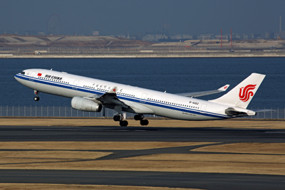 AIR CHINA AIRBUS A330 300 HND RF 5K5A8464.jpg