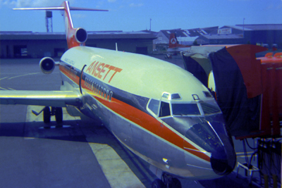 ANSETT BOEING 727 100 SYD RF 022 2.jpg