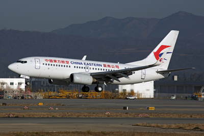 CHINA EASTERN BOEING 737 700 KMG RF 5K5A7322.jpg