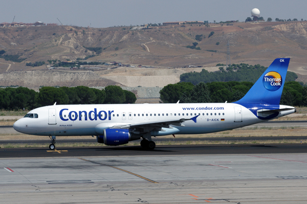 CONDOR AIRBUS A320 MAD RF IMG_2486.jpg