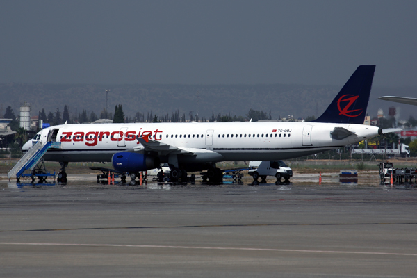 ZAGROS JET AIRBUS A321 AYT RF 5K5A6391.jpg