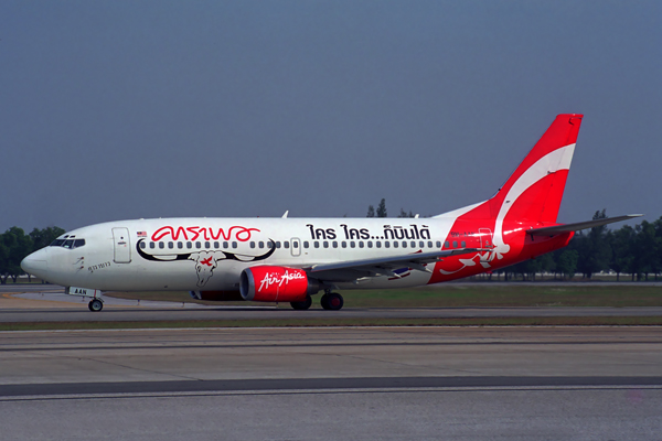 AIR ASIA BOEING 737 300 BKK RF 1817 12.jpg