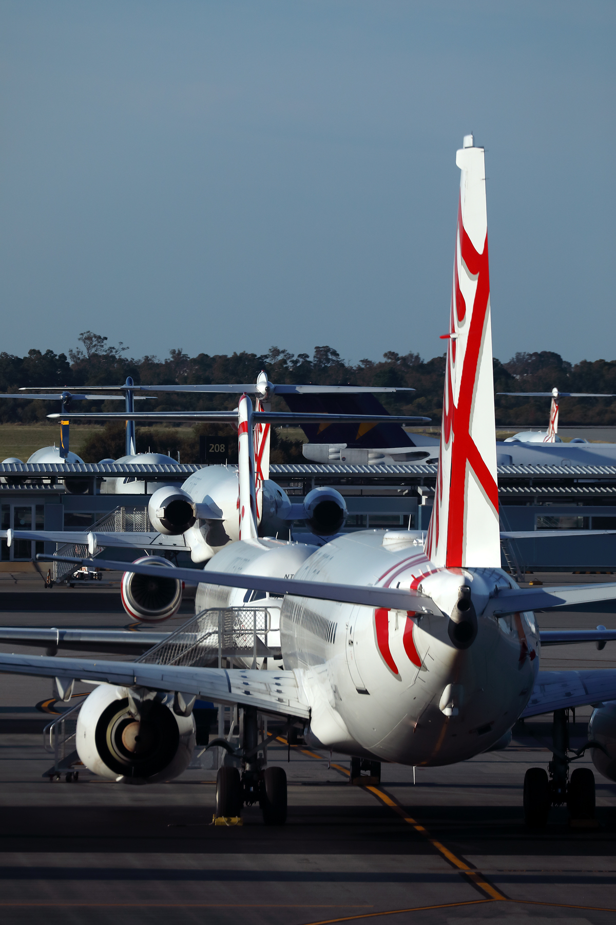 VIRGIN AUSTRALIA AIRCRAFT PER RF 002A0035.jpg