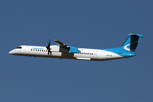 COBHAM DASH 8 400 PER RF 002A0162.jpg