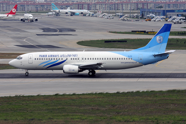 PAMIR AIRWAYS BOEING 737 400 IST RF IMG_2780.jpg