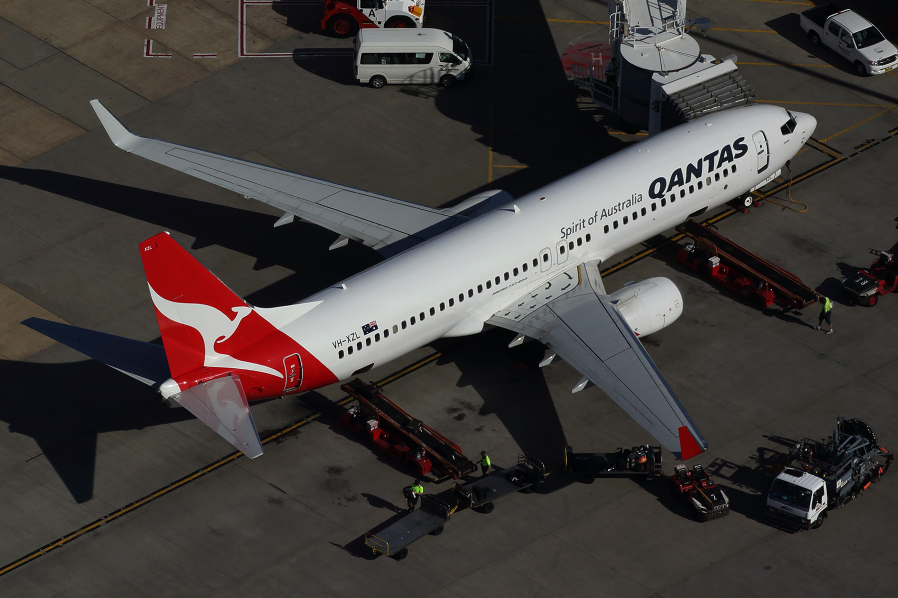 QANTAS BOEING 737 800s SYD RF 5K5A0270.jpg