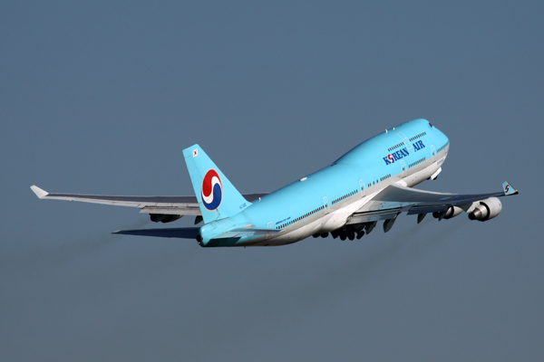 KOREAN AIR BOEING 747 400 SYD RF IMG_0915.jpg