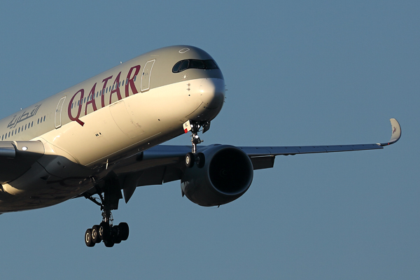 QATAR AIRBUS A350 1000 MEL RF 002A0347.jpg