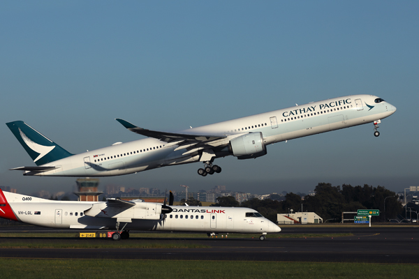 CATHAY PACIFIC AIRBUS A350 1000 SYD RF 002A1266.jpg